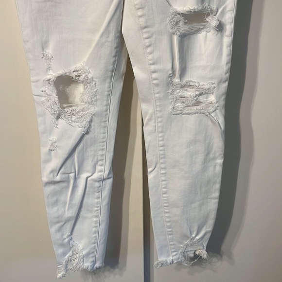 American Eagle white distressed denim jeans - Picture 3 of 7